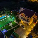 Mirko Appartement *