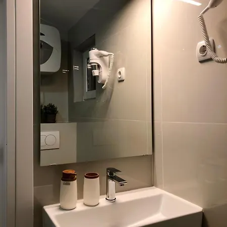 Mirko Apartament *